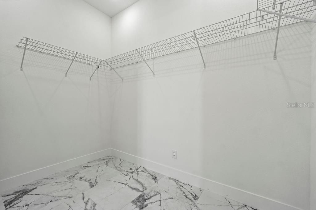 For Sale: $765,000 (4 beds, 3 baths, 2789 Square Feet)