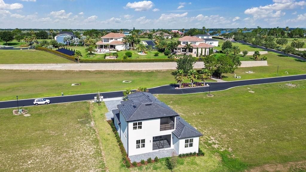 For Sale: $765,000 (4 beds, 3 baths, 2789 Square Feet)