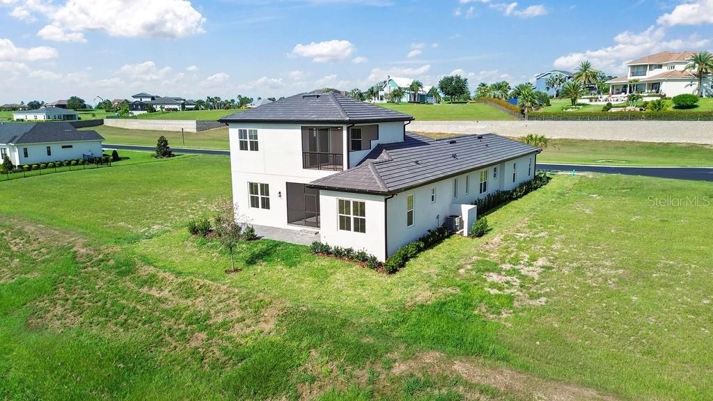 For Sale: $765,000 (4 beds, 3 baths, 2789 Square Feet)