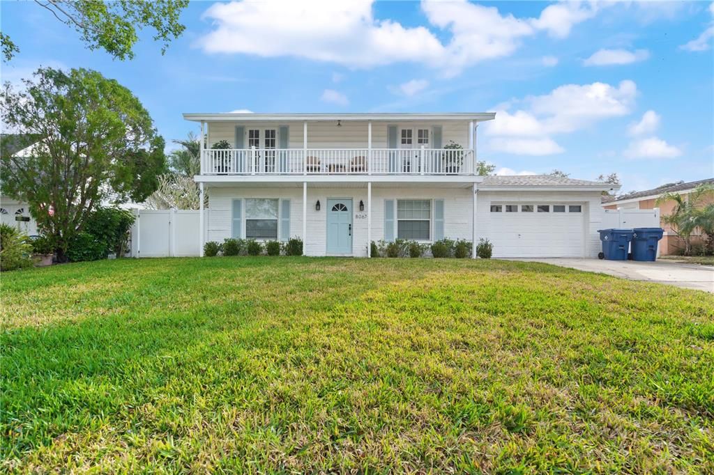 最近租的: $5,500 (4 贝兹, 2 浴室, 1440 平方英尺)