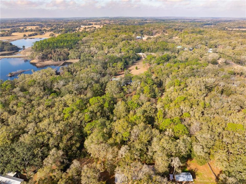 En Venta: $349,900 (2 camas, 2 baños, 3014 Pies cuadrados)