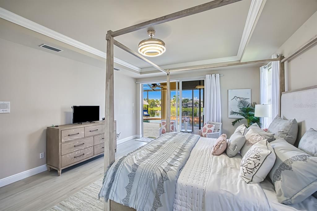 待售: $725,000 (4 贝兹, 3 浴室, 2482 平方英尺)