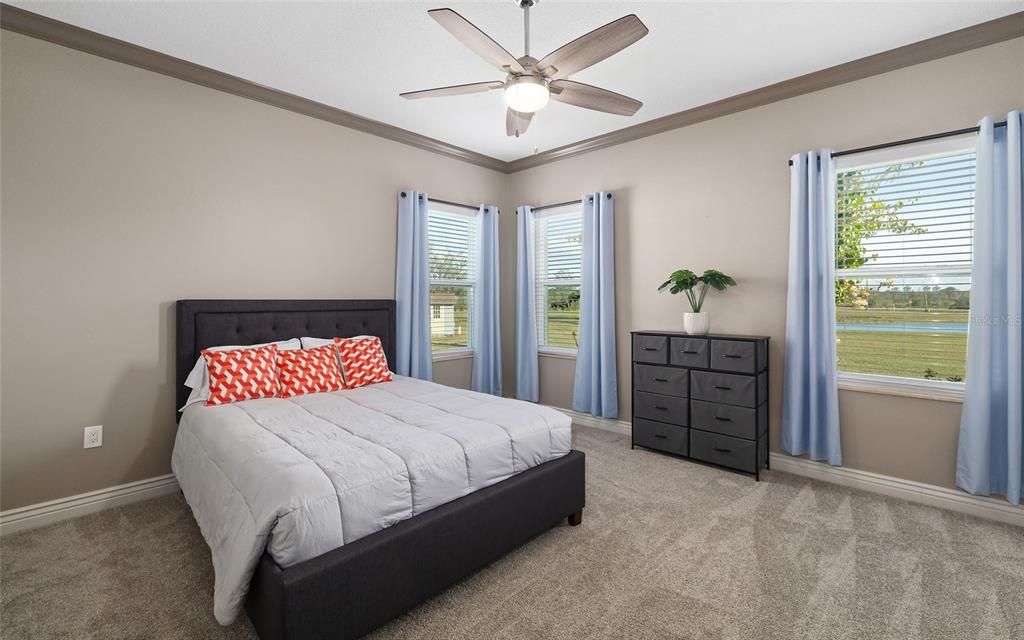 For Sale: $1,425,000 (6 beds, 5 baths, 4808 Square Feet)