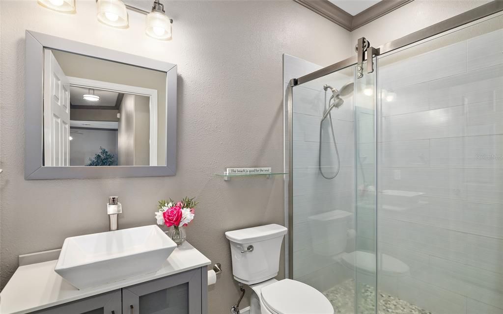 For Sale: $1,425,000 (6 beds, 5 baths, 4808 Square Feet)