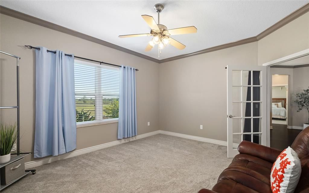 For Sale: $1,425,000 (6 beds, 5 baths, 4808 Square Feet)