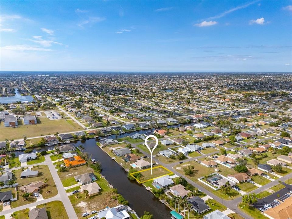 En Venta: $200,000 (0.23 acres)