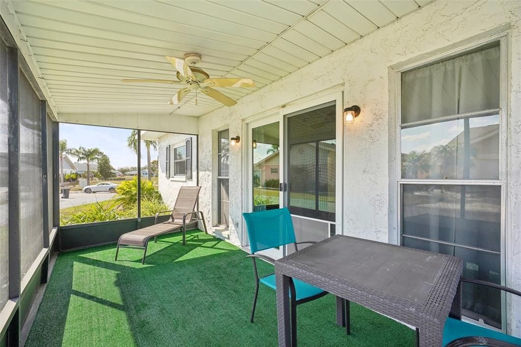 Active With Contract: $219,900 (2 beds, 2 baths, 1516 Square Feet)