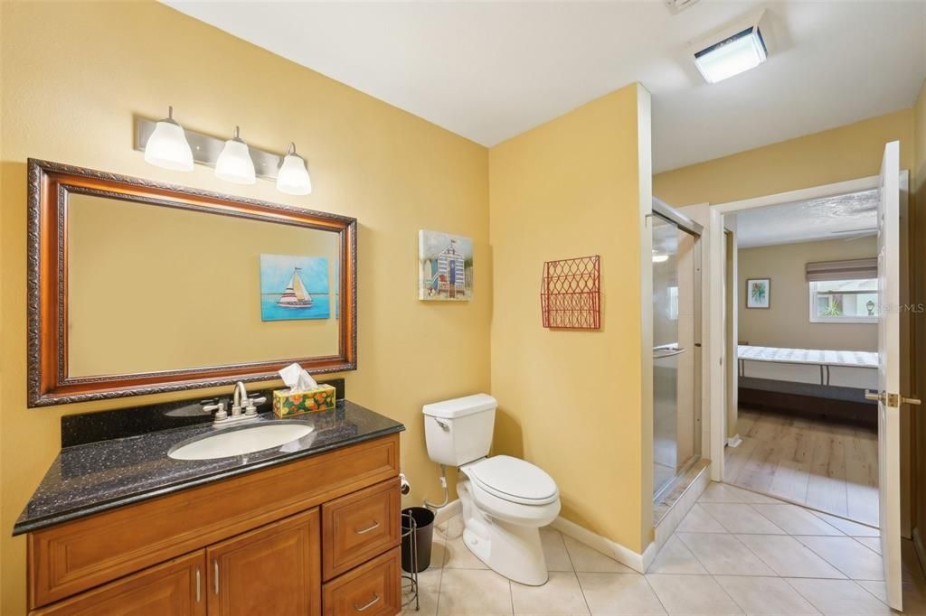 Active With Contract: $219,900 (2 beds, 2 baths, 1516 Square Feet)