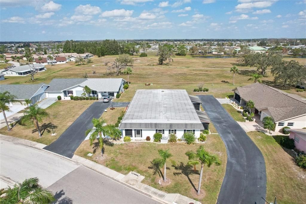 Active With Contract: $219,900 (2 beds, 2 baths, 1516 Square Feet)