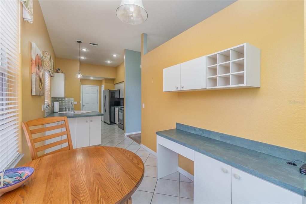 Под контрактом: $245,000 (2 спален, 2 ванн, 1390 Квадратных фут)