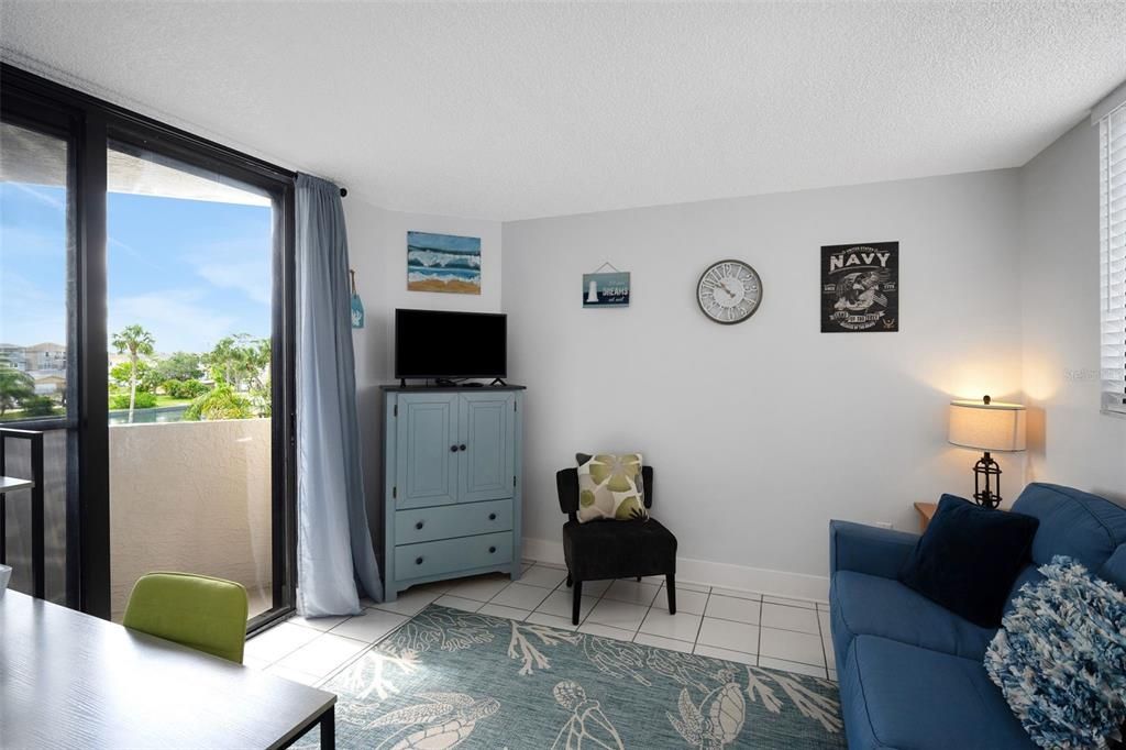 En Renta: $2,995 (3 camas, 2 baños, 1563 Pies cuadrados)