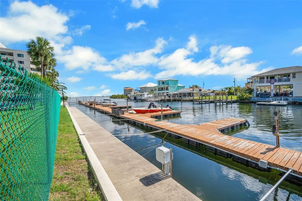 En Renta: $2,995 (3 camas, 2 baños, 1563 Pies cuadrados)