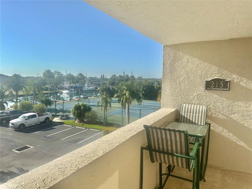 En Renta: $2,995 (3 camas, 2 baños, 1563 Pies cuadrados)