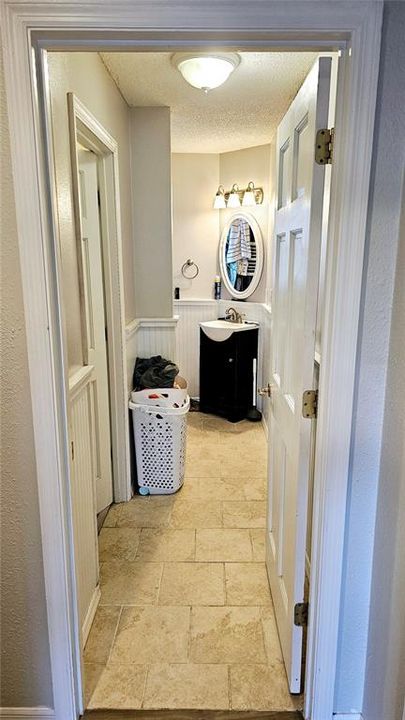 For Sale: $565,000 (4 beds, 3 baths, 4084 Square Feet)