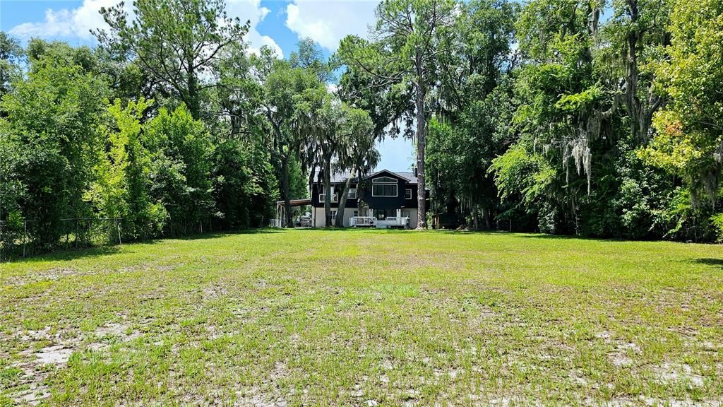 For Sale: $565,000 (4 beds, 3 baths, 4084 Square Feet)