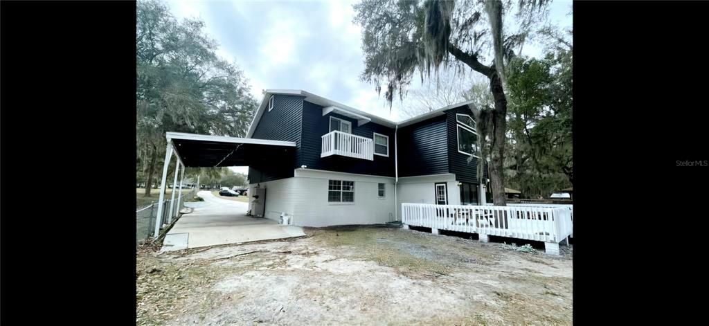 For Sale: $565,000 (4 beds, 3 baths, 4084 Square Feet)