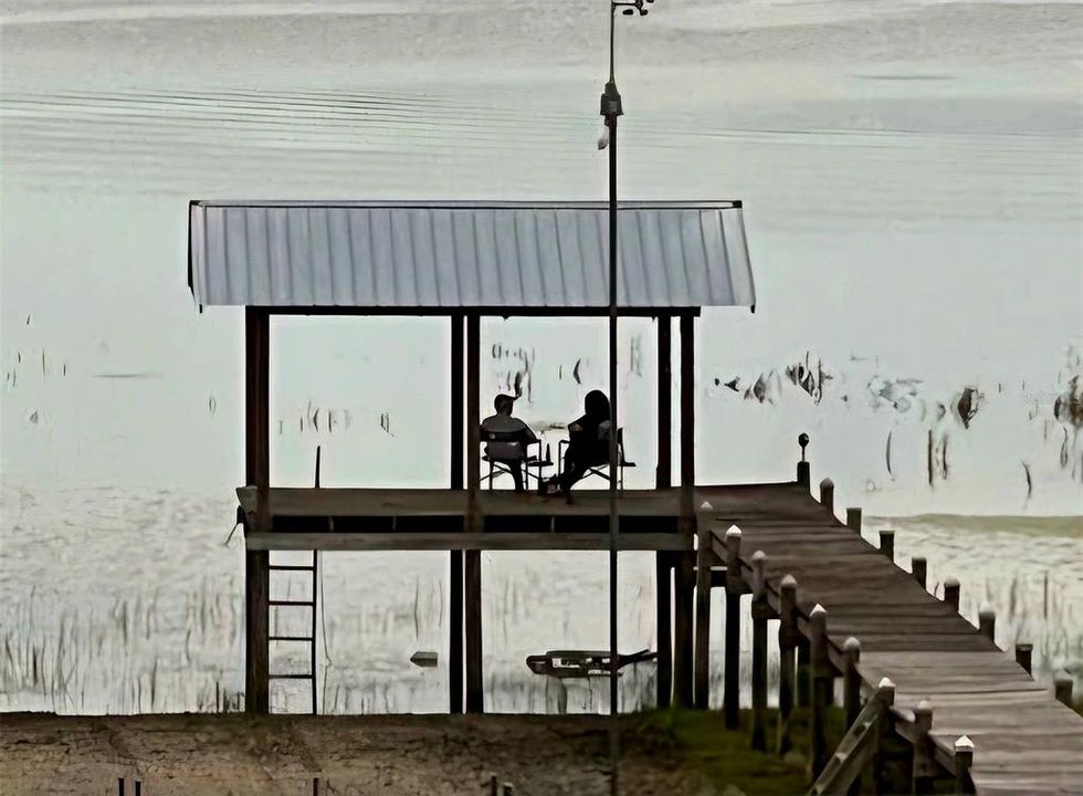 For Sale: $565,000 (4 beds, 3 baths, 4084 Square Feet)