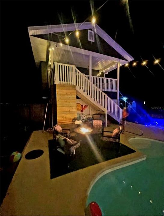 For Sale: $565,000 (4 beds, 3 baths, 4084 Square Feet)