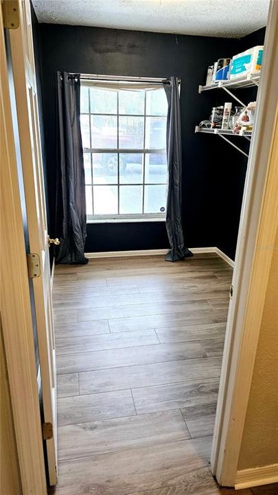 For Sale: $565,000 (4 beds, 3 baths, 4084 Square Feet)