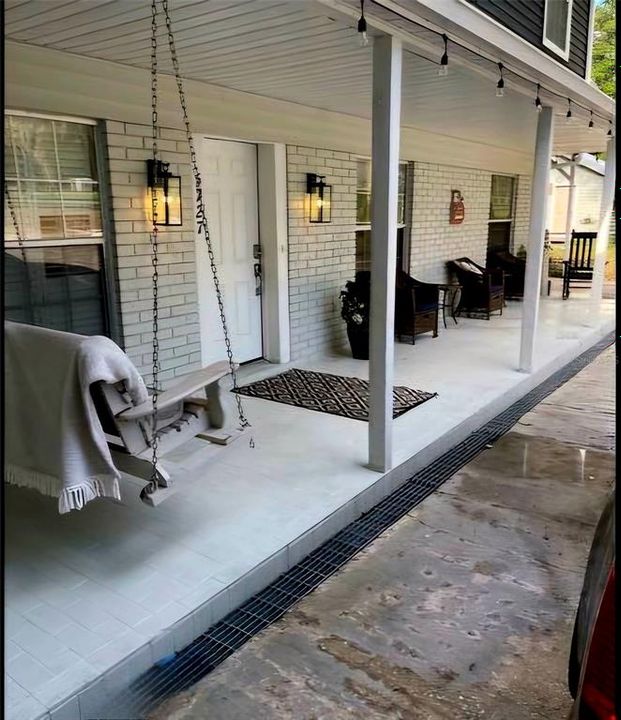 For Sale: $565,000 (4 beds, 3 baths, 4084 Square Feet)