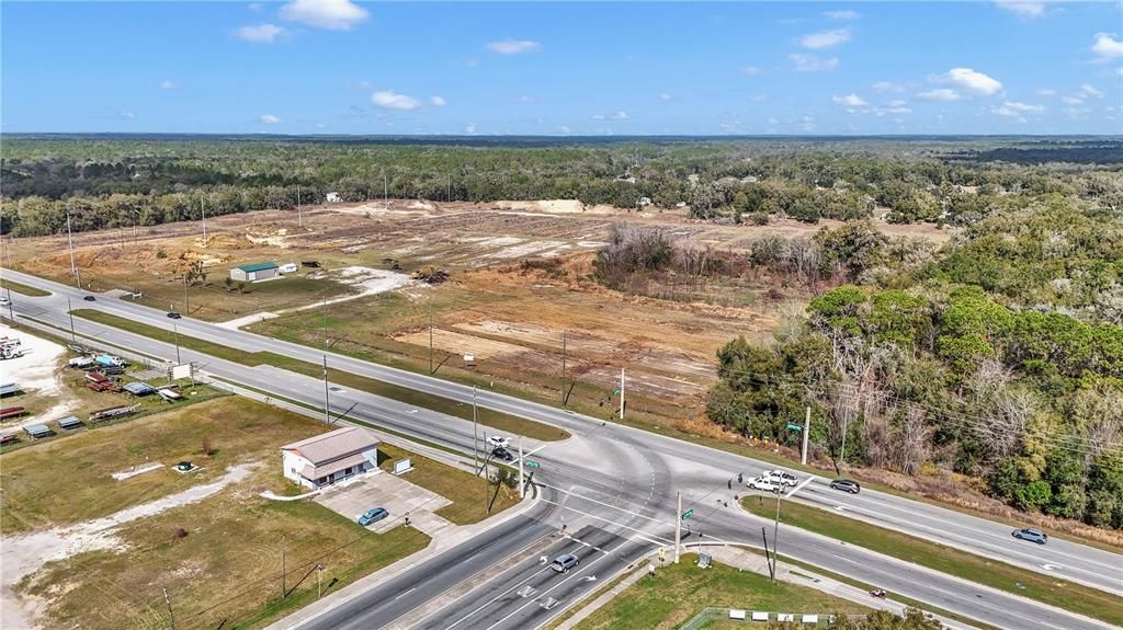 На продажу: $2,150,000 (6.32 acres)