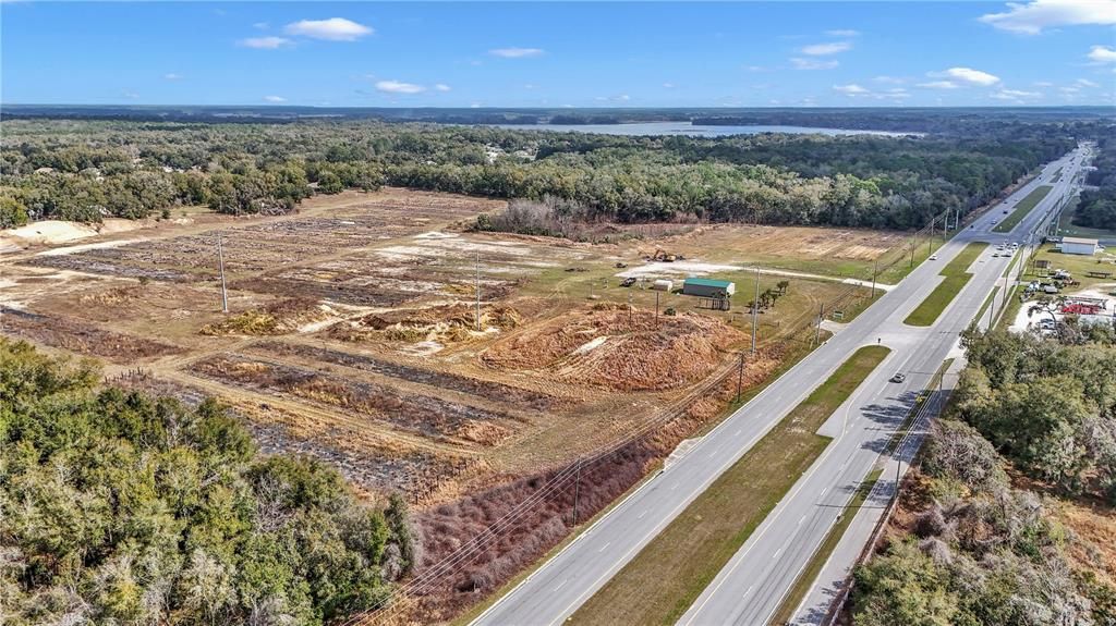 На продажу: $2,150,000 (6.32 acres)