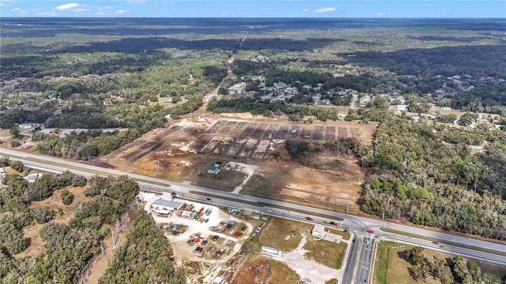 На продажу: $2,150,000 (6.32 acres)