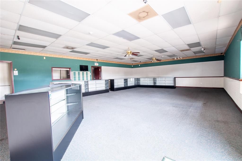 For Sale: $429,900 (0 beds, 0 baths, 3520 Square Feet)