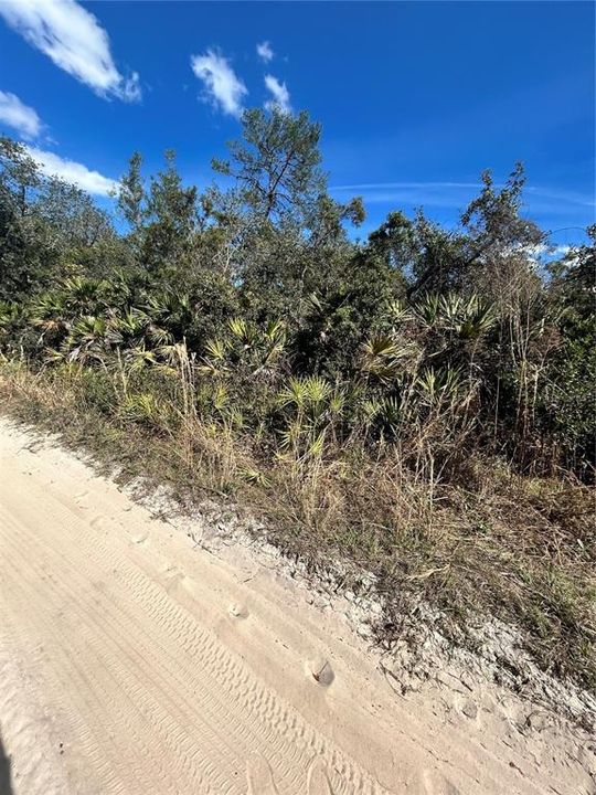 En Venta: $18,000 (0.28 acres)