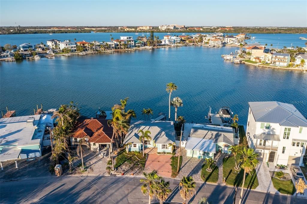 Recently Sold: $630,000 (3 beds, 2 baths, 1655 Square Feet)