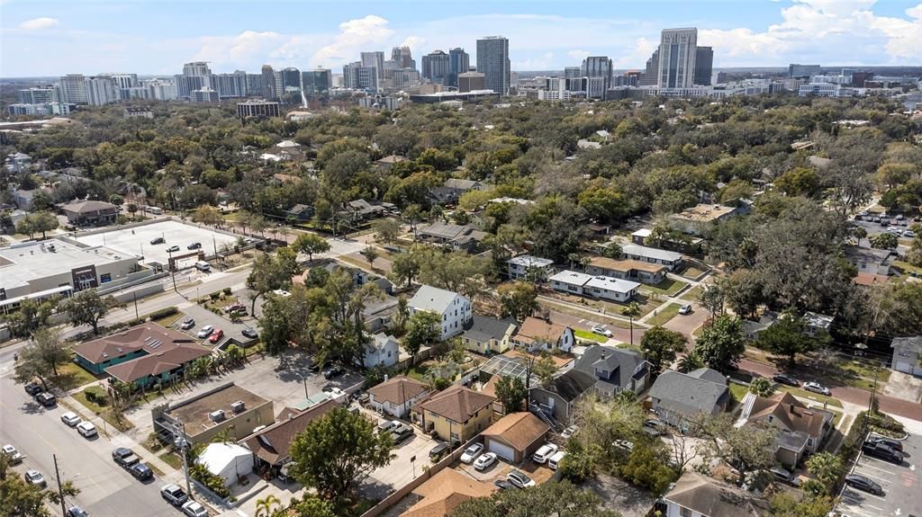 For Sale: $965,000 (6 beds, 4 baths, 3202 Square Feet)