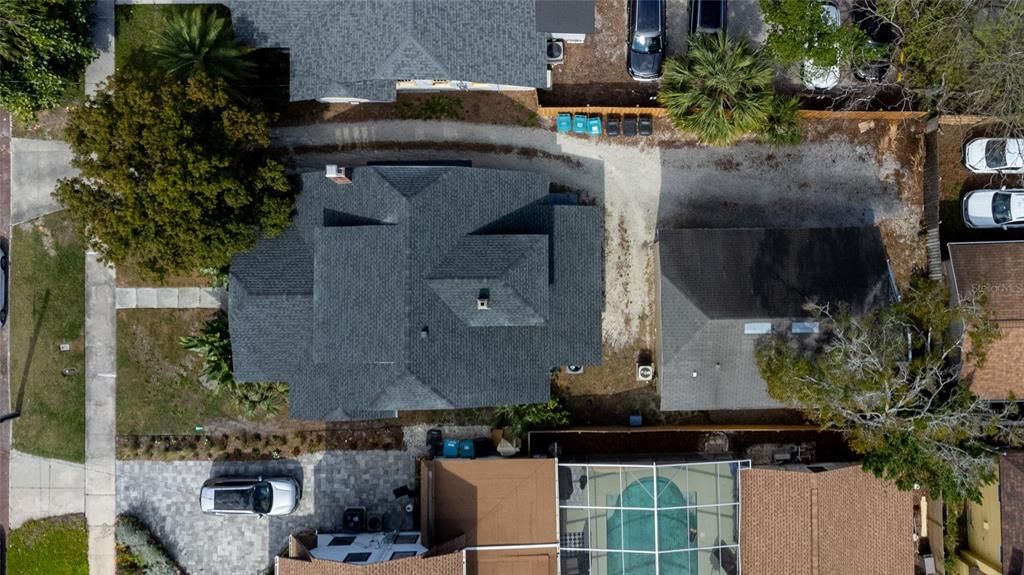 For Sale: $965,000 (6 beds, 4 baths, 3202 Square Feet)