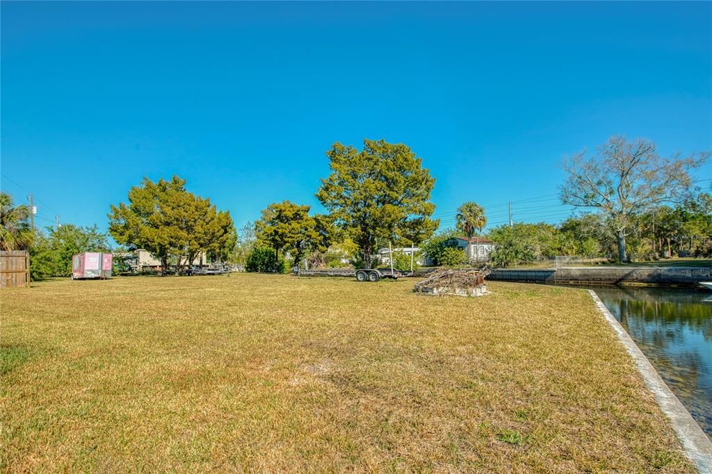 Recently Sold: $70,000 (0.07 acres)