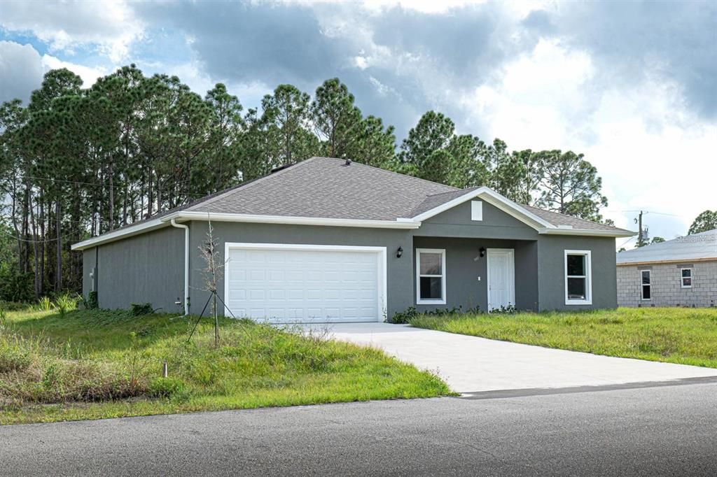 Recientemente alquilado: $1,990 (4 camas, 2 baños, 1724 Pies cuadrados)