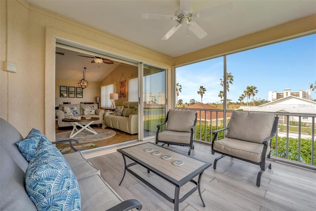 待售: $284,500 (3 贝兹, 2 浴室, 1298 平方英尺)