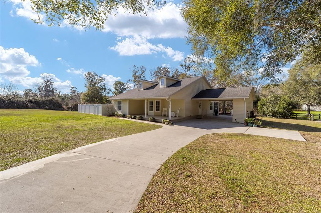 Recently Sold: $675,000 (4 beds, 4 baths, 1680 Square Feet)