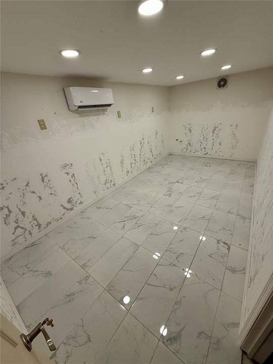 For Sale: $545,000 (0 beds, 0 baths, 2246 Square Feet)