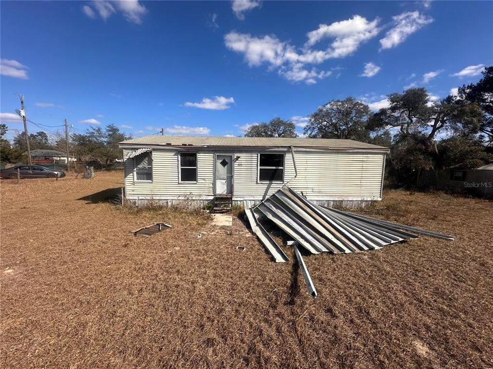 Недавно продано: $99,000 (3 спален, 2 ванн, 960 Квадратных фут)