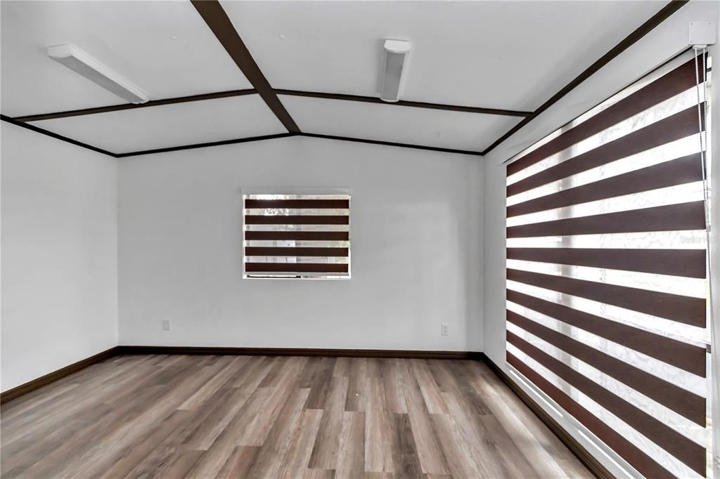 For Sale: $899,000 (0 beds, 0 baths, 964 Square Feet)