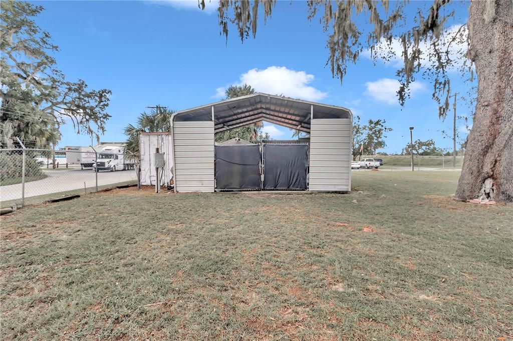 For Sale: $899,000 (0 beds, 0 baths, 964 Square Feet)