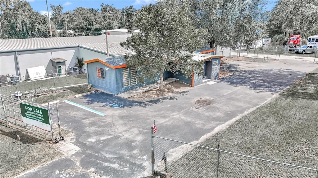 For Sale: $899,000 (0 beds, 0 baths, 964 Square Feet)