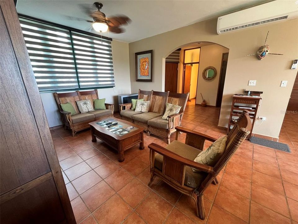 For Rent: $3,000 (2 beds, 2 baths, 1772 Square Feet)