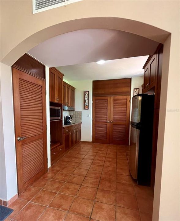 For Rent: $3,000 (2 beds, 2 baths, 1772 Square Feet)