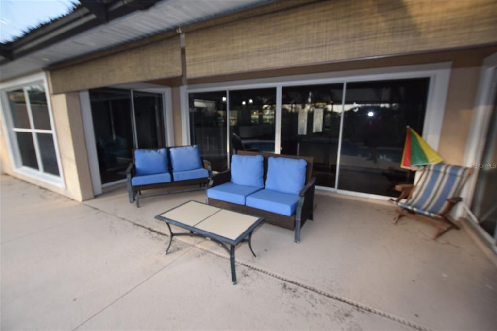 En Renta: $2,700 (3 camas, 2 baños, 2584 Pies cuadrados)