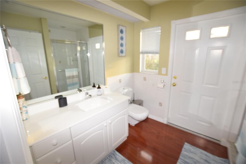 En Renta: $2,700 (3 camas, 2 baños, 2584 Pies cuadrados)