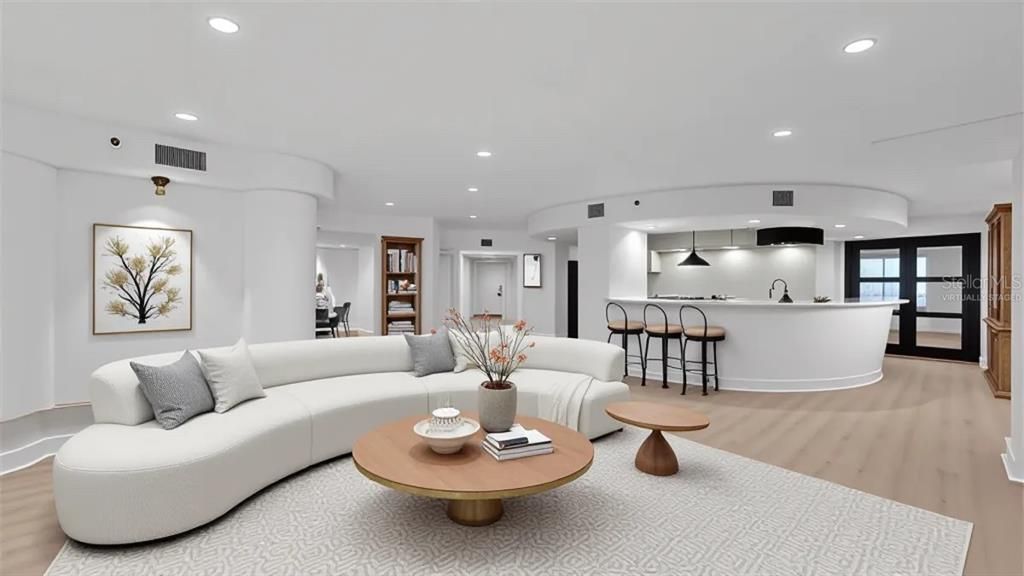 For Sale: $475,000 (1 beds, 1 baths, 1988 Square Feet)