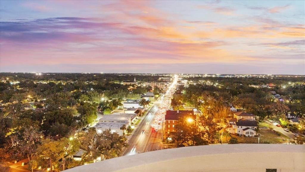 For Sale: $475,000 (1 beds, 1 baths, 1988 Square Feet)