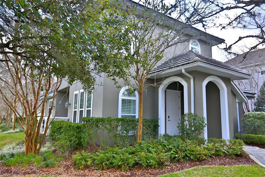 For Sale: $1,650,000 (3 beds, 2 baths, 2027 Square Feet)