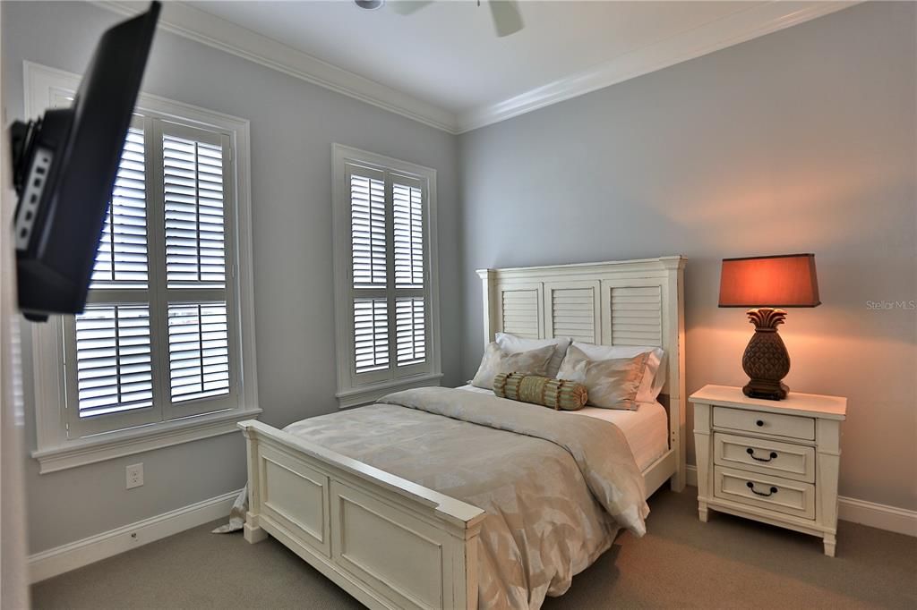 For Sale: $1,650,000 (3 beds, 2 baths, 2027 Square Feet)