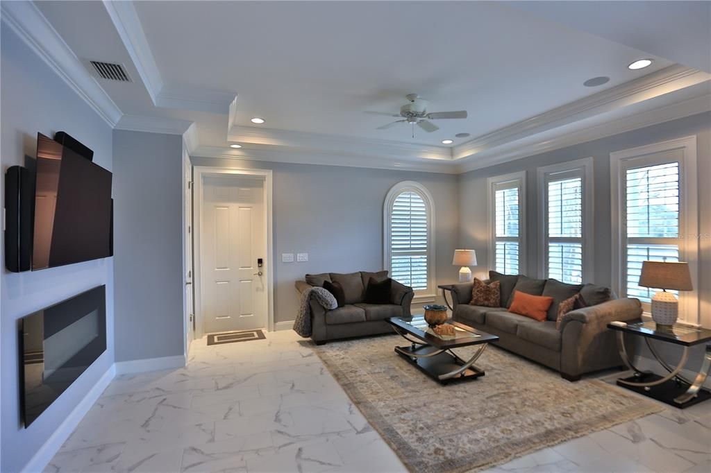 For Sale: $1,650,000 (3 beds, 2 baths, 2027 Square Feet)